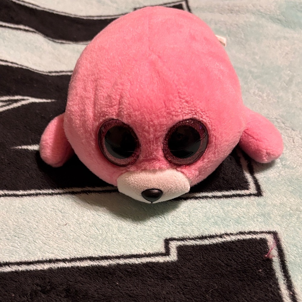 Ty Pink Plush Seal with Big Shiny Eyes